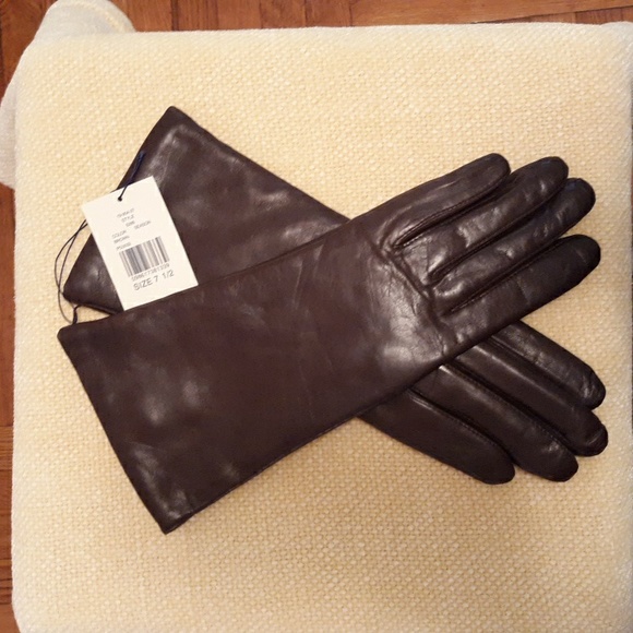 🔥 Lord & Taylor brown leather gloves 🔥 - Picture 3 of 5